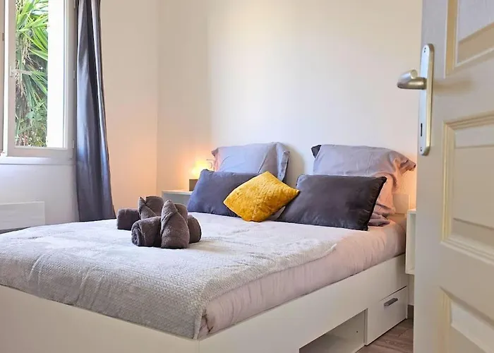 L'orchidee, Proche De La Gare Avec Clim Et Terrasse Apartment